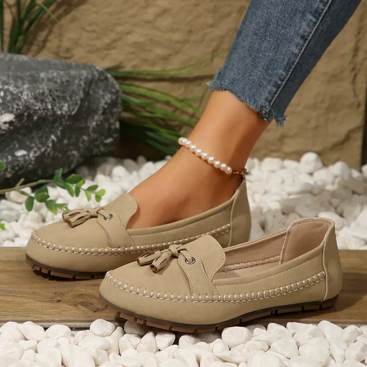 Maison Boulumi - Vintage Bow Loafers